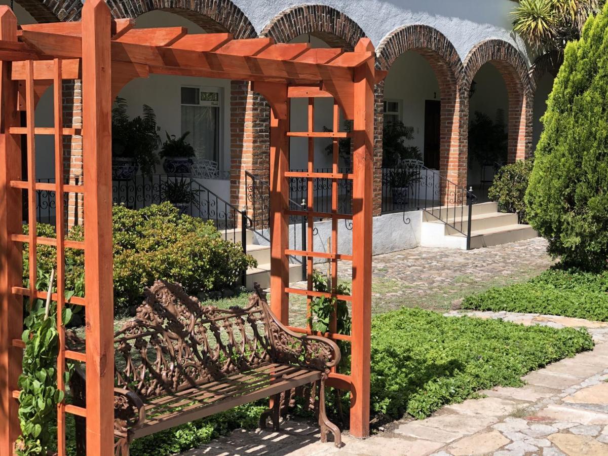 Club Vergel Resort 贝纳尔 外观 照片