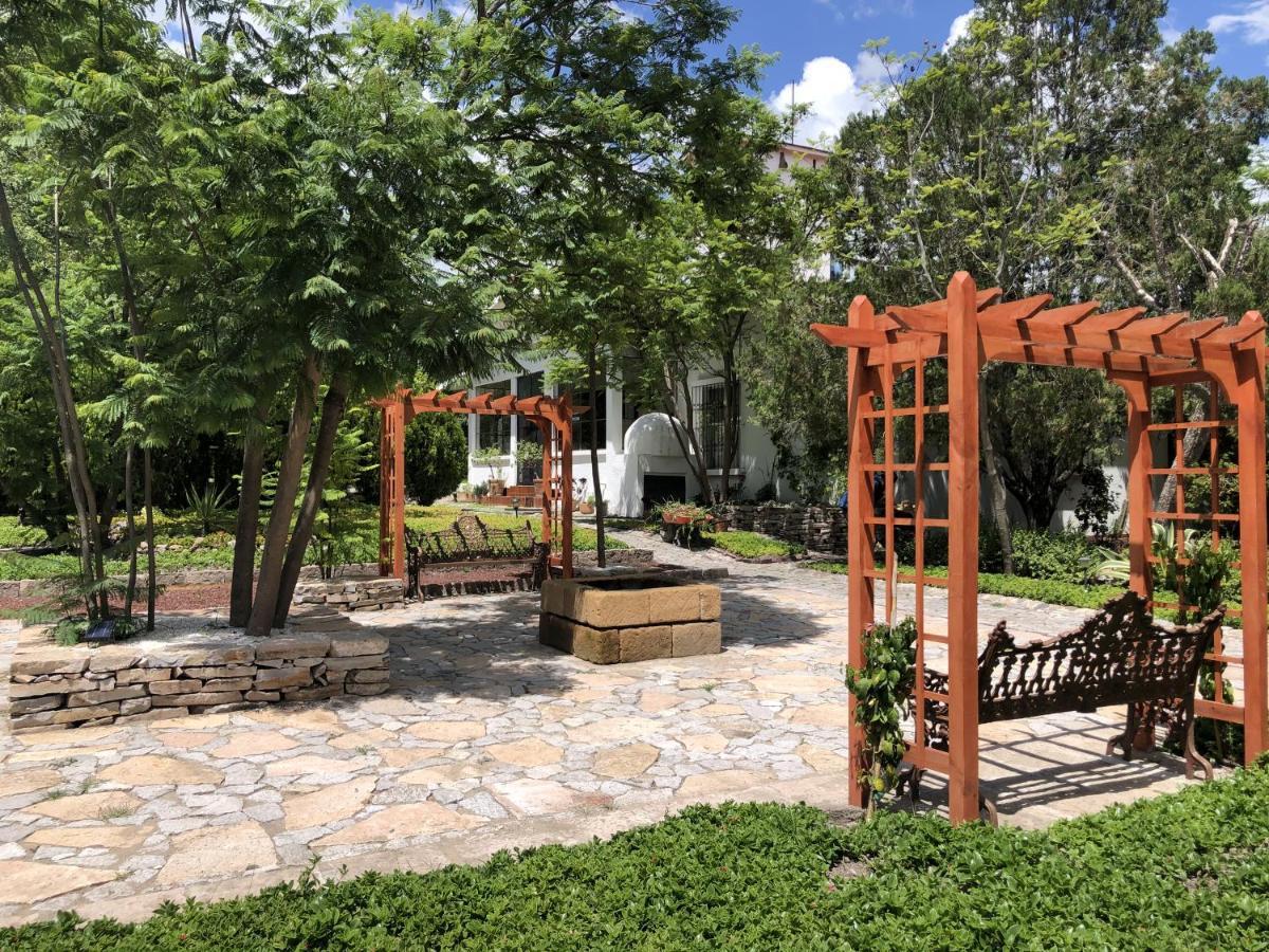 Club Vergel Resort 贝纳尔 外观 照片