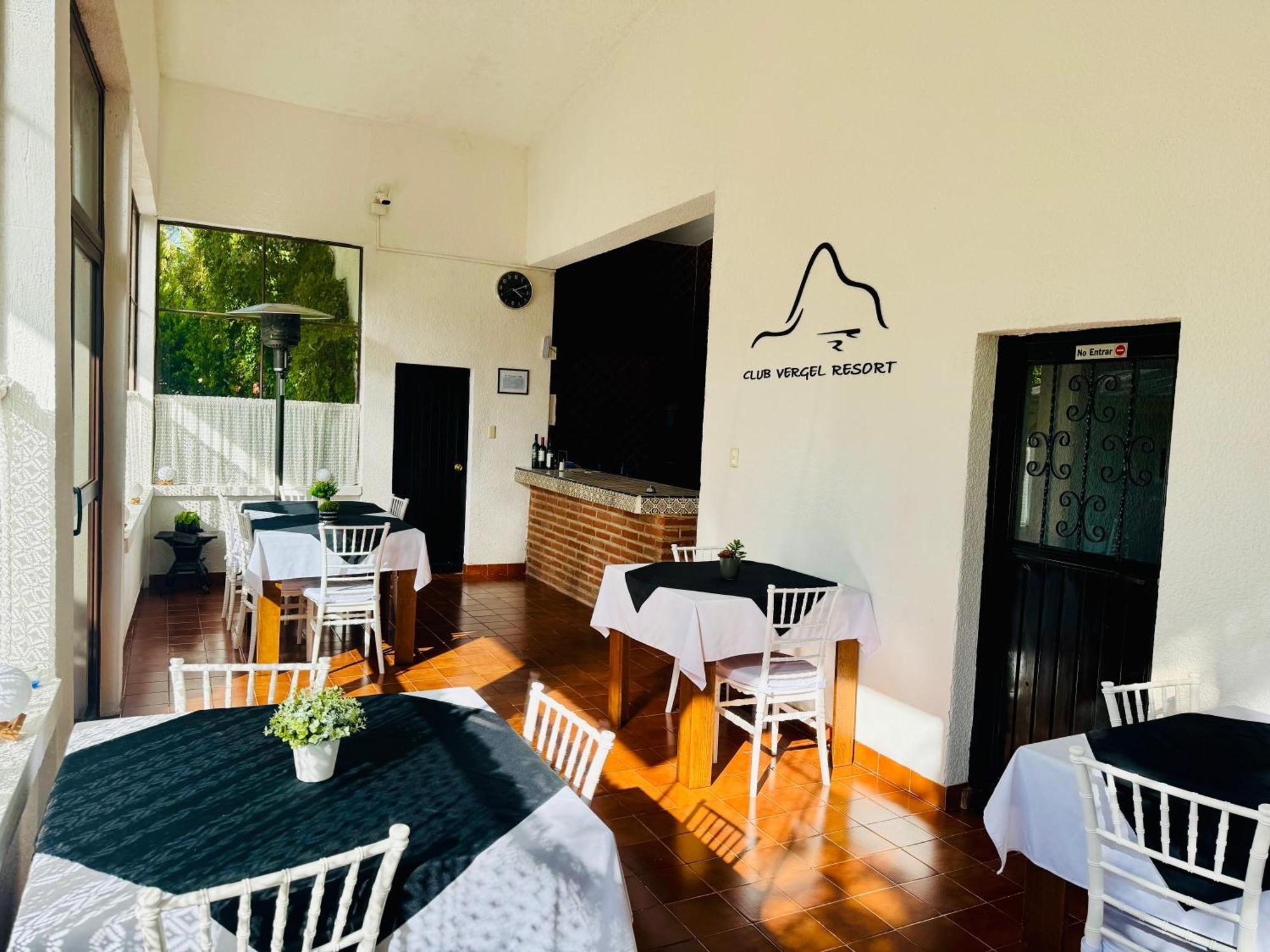 Club Vergel Resort 贝纳尔 外观 照片