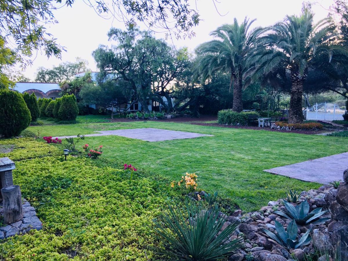 Club Vergel Resort 贝纳尔 外观 照片